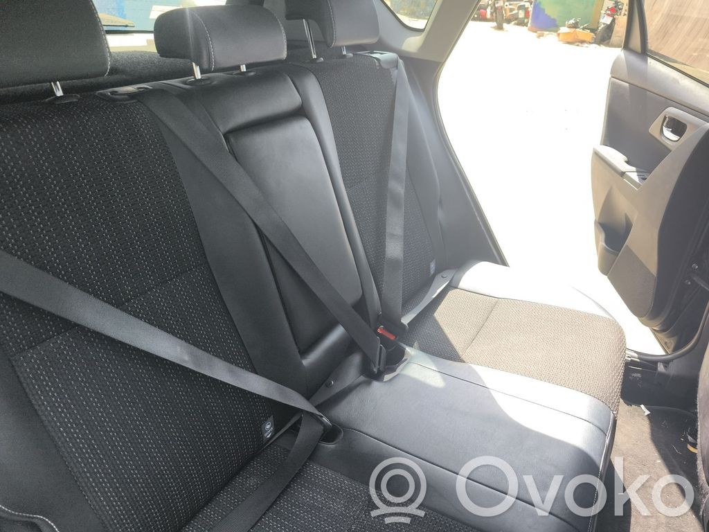 Toyota Auris E180 Centură spate 