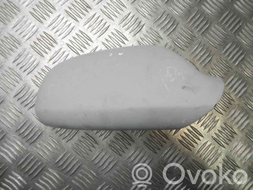 Audi A8 S8 D3 4E Spoguļa plastmasas dekoratīvā apdare 
