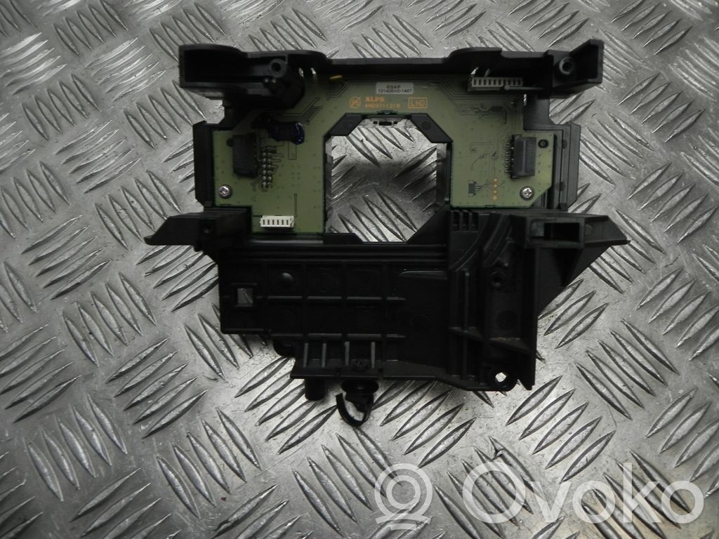 Console centrale, commande chauffage/clim   BV6T13N064AG,T7432,T7432