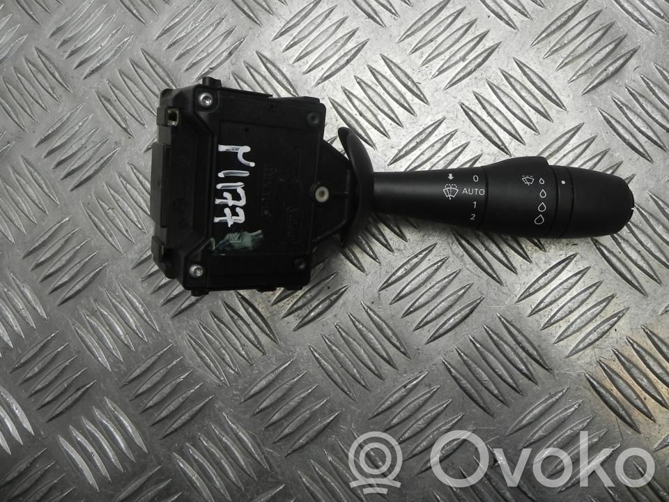 Opel Vivaro Wiper control stalk 