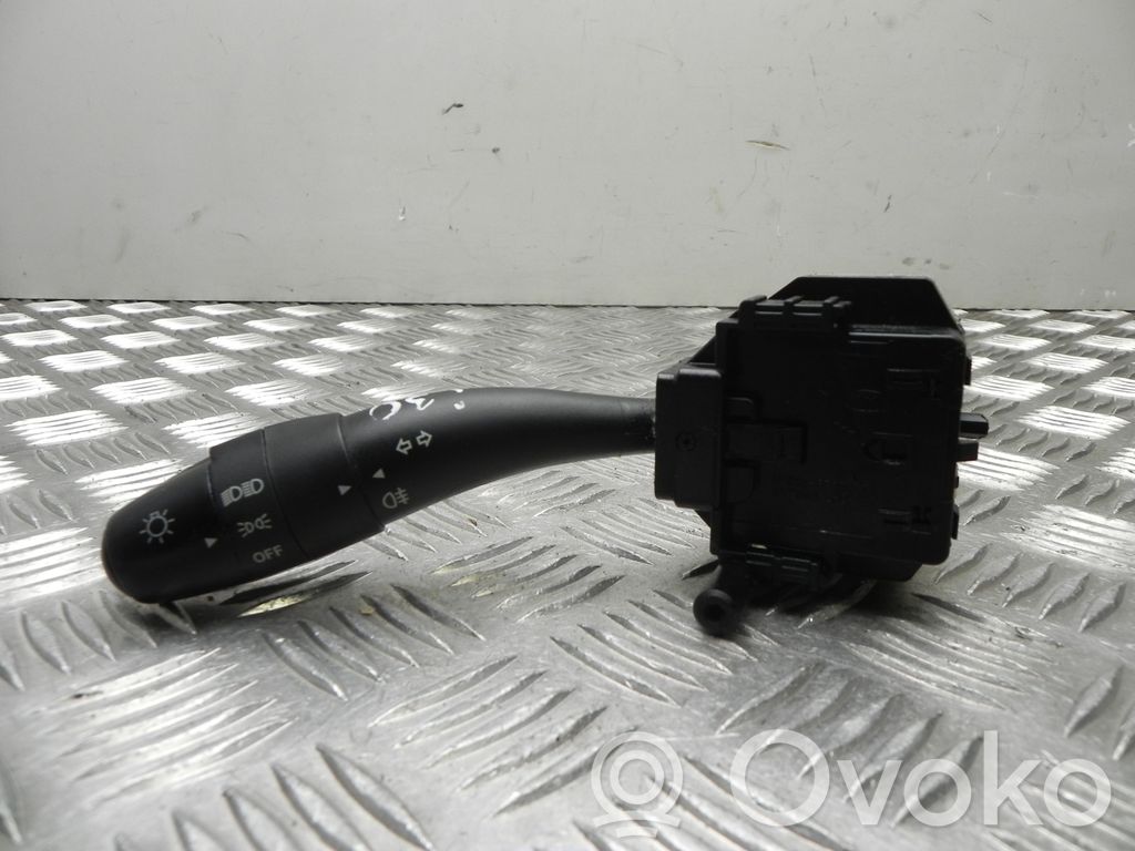 Hyundai i30 Palanca de intermitentes 