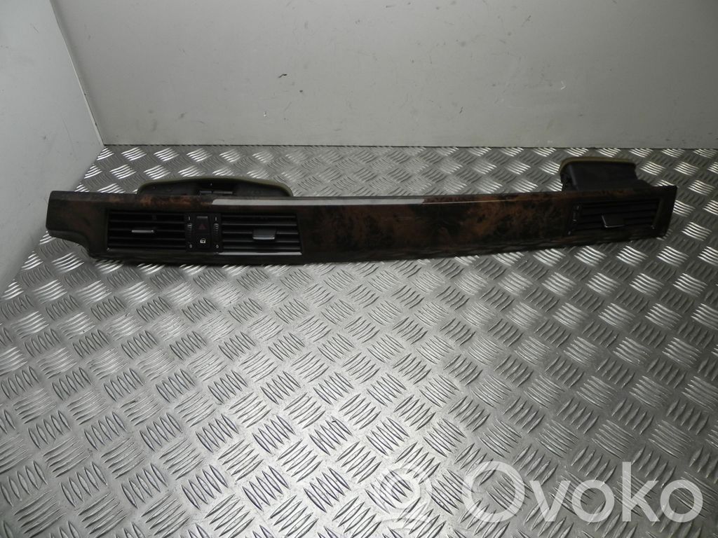 BMW 5 E60 E61 Radio/GPS head unit trim 
