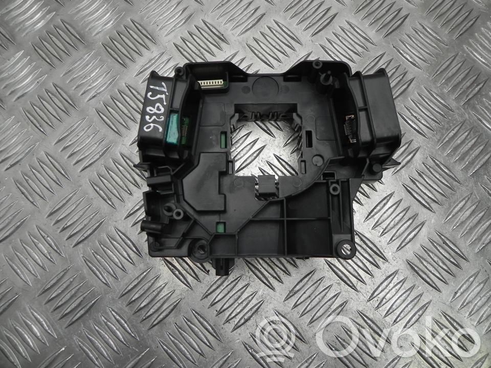 Ford Edge II Cadre, panneau d'unité radio / GPS 