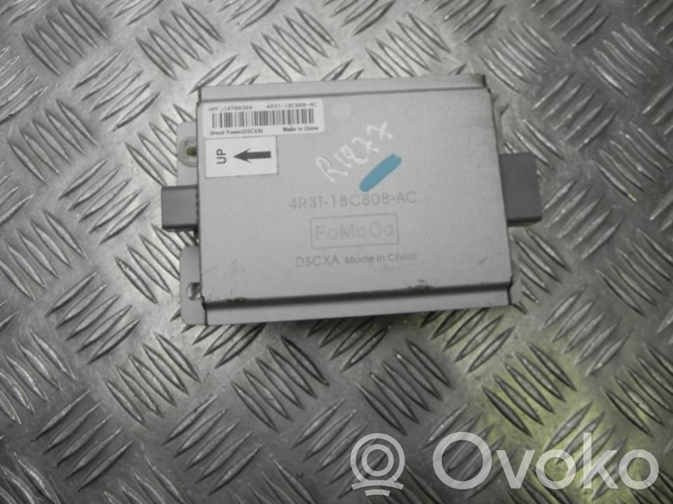 Ford Mustang V Amplificator sunet 