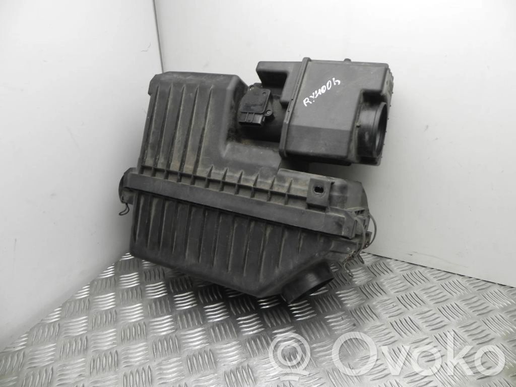 Lexus RX 300 Air filter box 