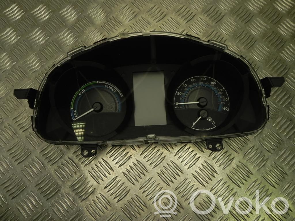 Toyota Auris E180 Speedometer (instrument cluster) 