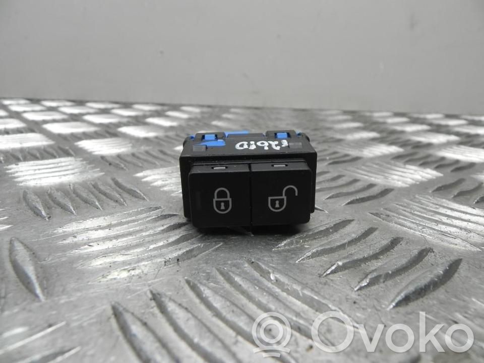 Central locking switch button   CPLA14017AC,T2610,T2610