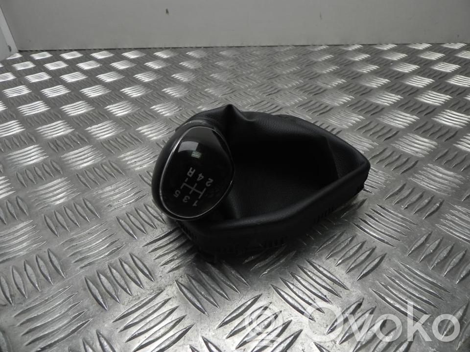 Ford B-MAX Pavarų perjungimo mechanizmas (kulisa) 