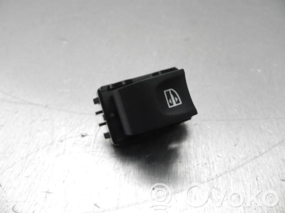 Renault Laguna III Electric window control switch 