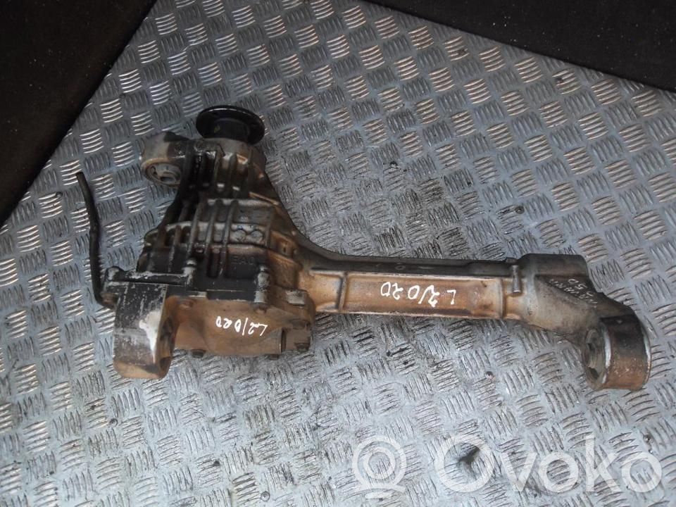 Nissan Navara D22 Etutasauspyörästö 