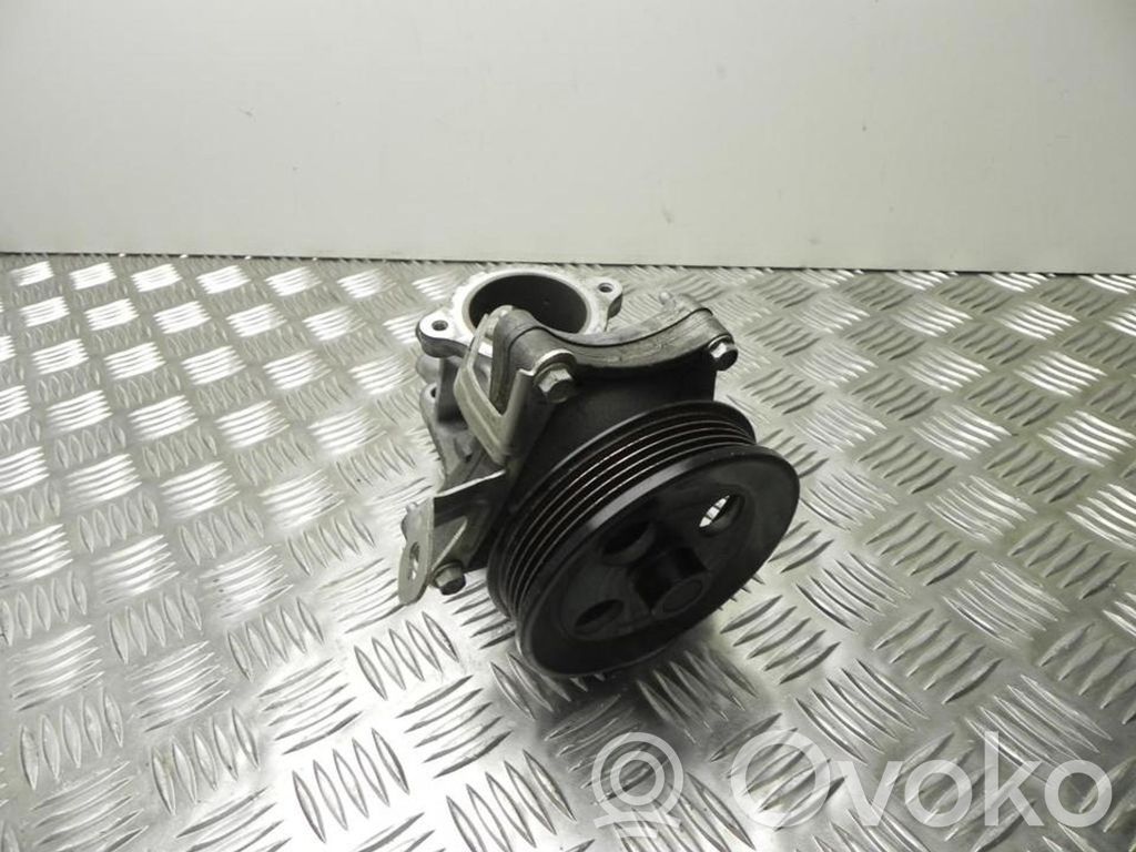 Vauxhall Astra K Water pump 