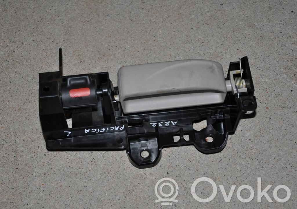 Chrysler Pacifica Sliding door interior handle 