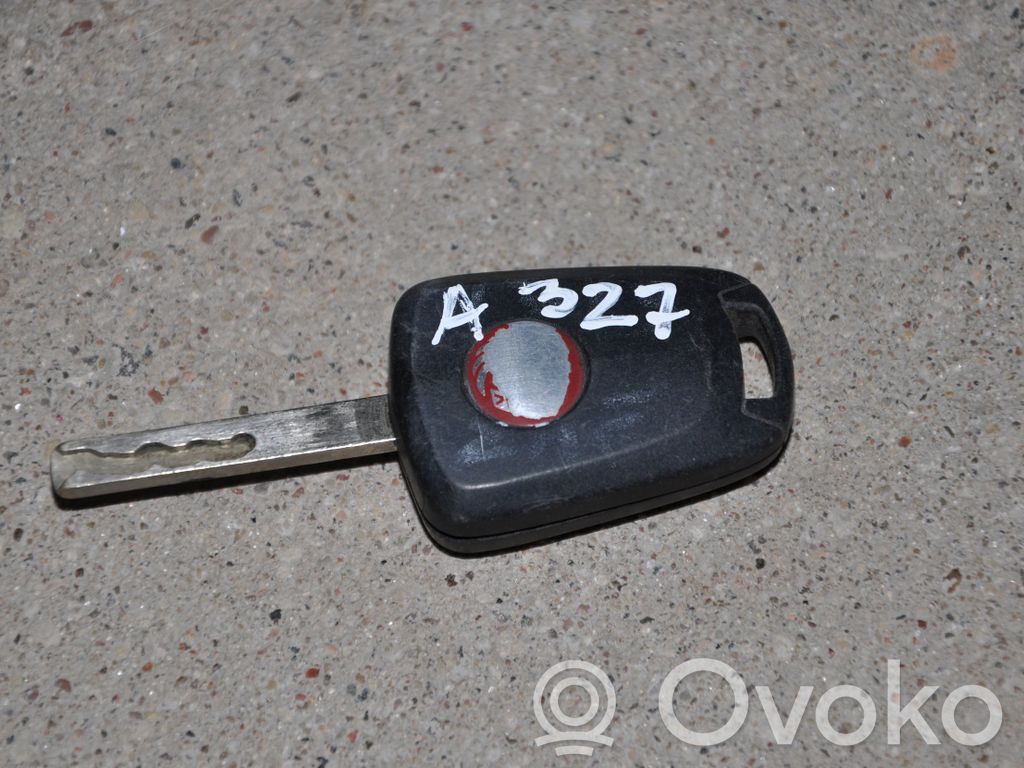Tarjeta/llave de arranque   KLEA327