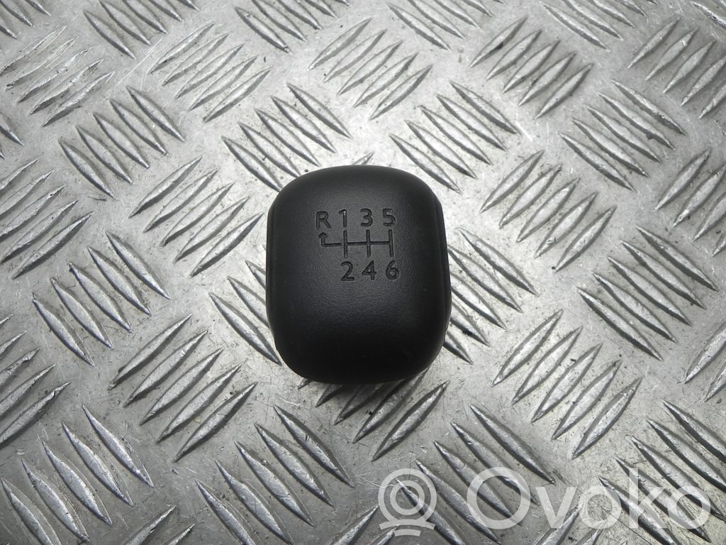 Opel Vivaro Gear lever shifter trim leather/knob 