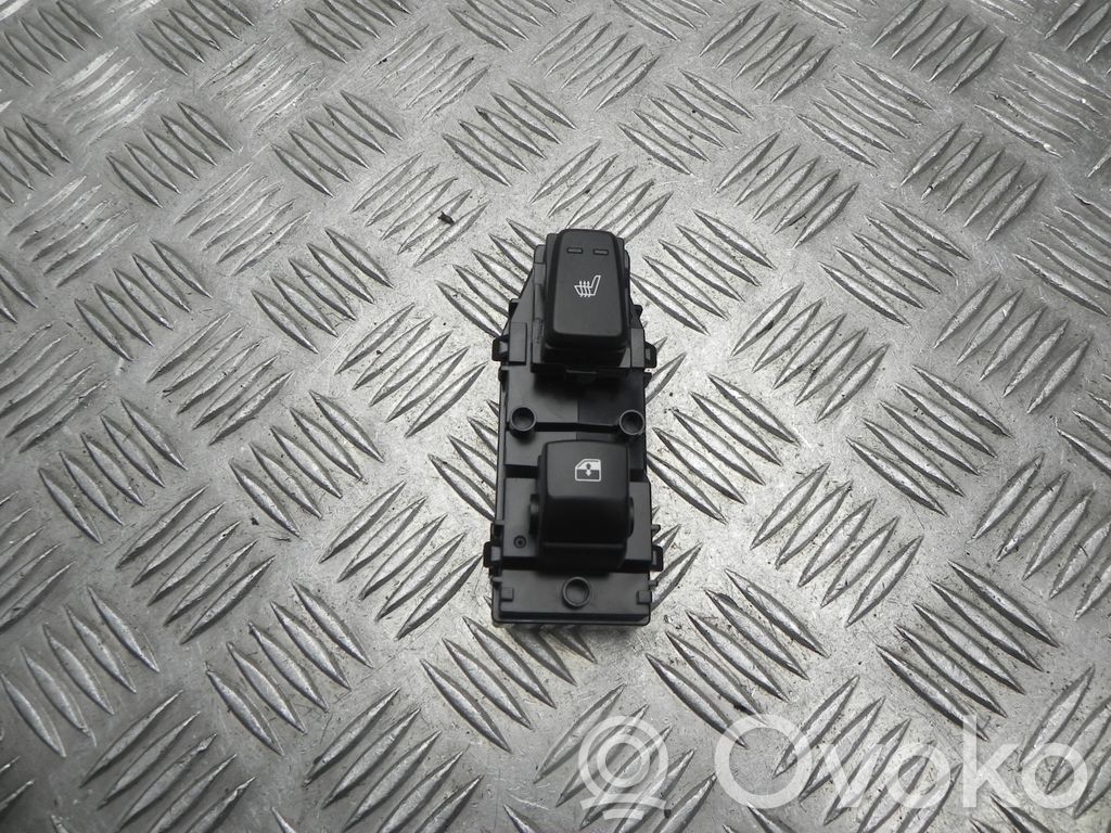 KIA Pro Cee'd III Other switches/knobs/shifts 