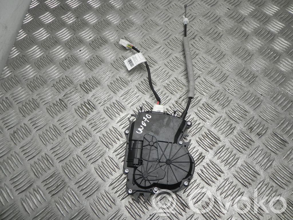 BMW 2 F46 Tailgate/trunk/boot lift motor 