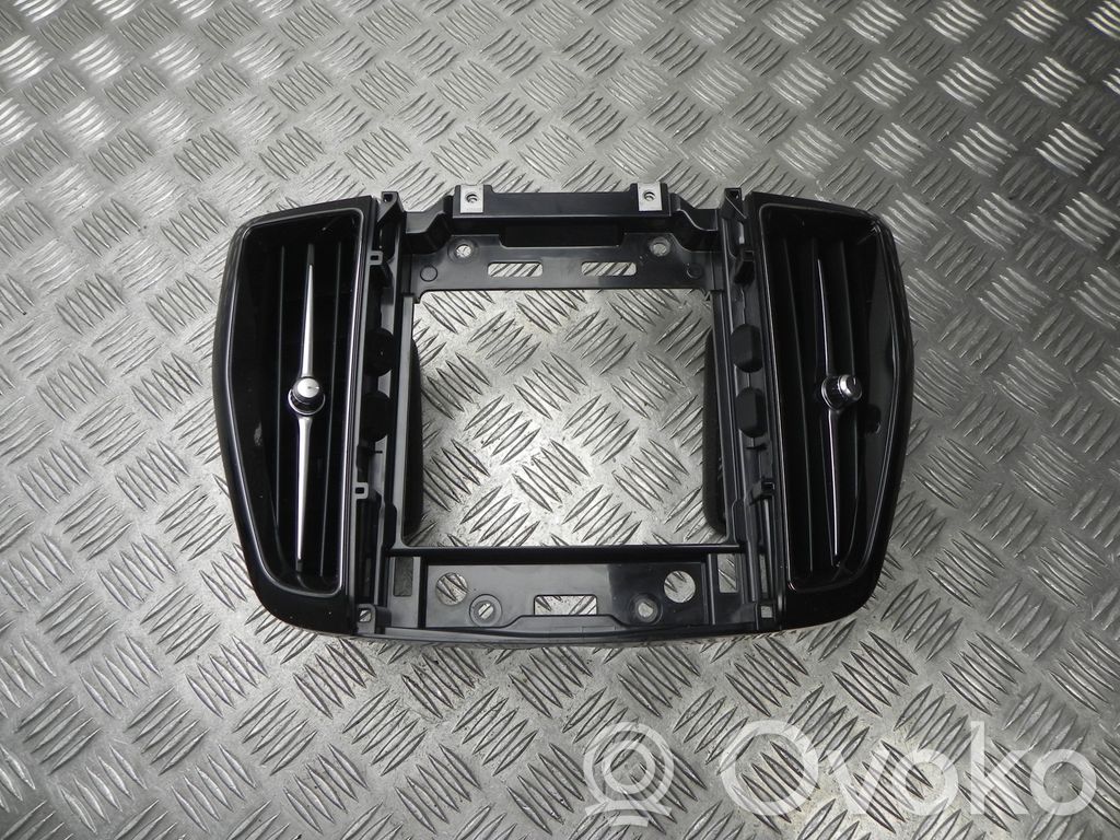Volvo XC60 Dysze / Kratki środkowego nawiewu deski rozdzielczej 