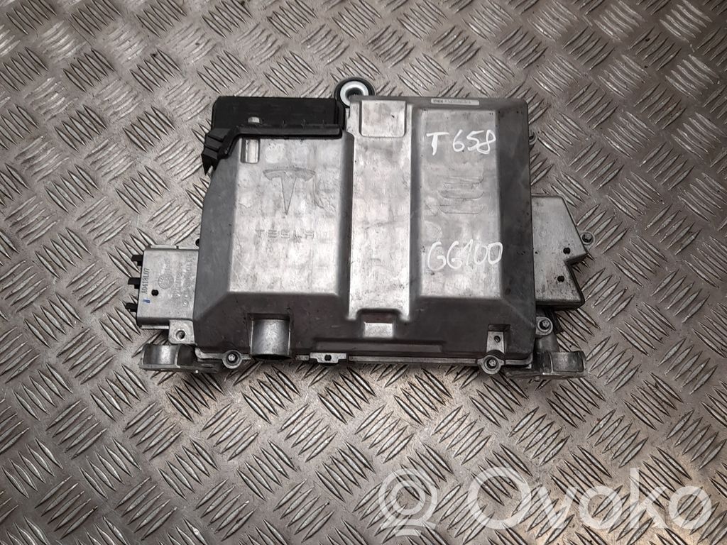 Tesla Model 3 Other control units/modules 
