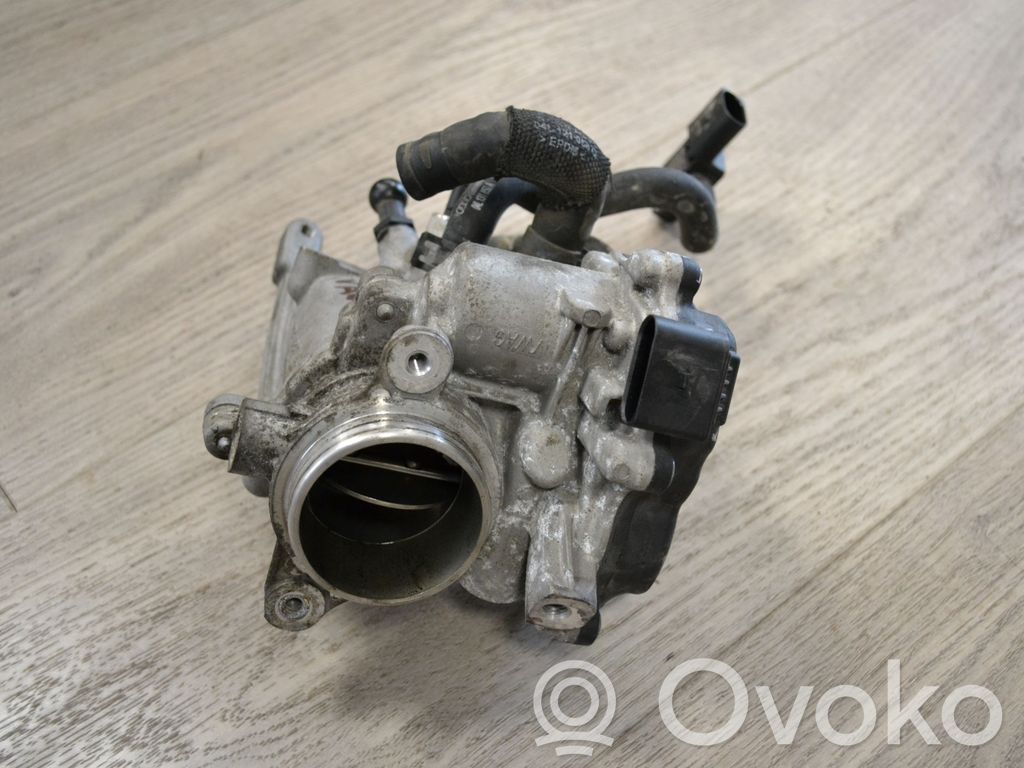 Volkswagen PASSAT B8 Valvola a farfalla 