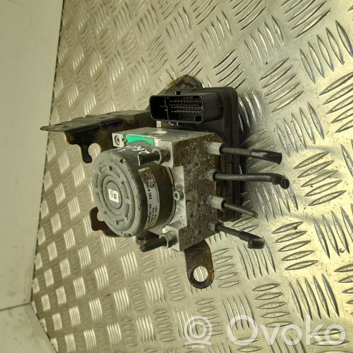 Mazda 3 II ABS control unit/module 