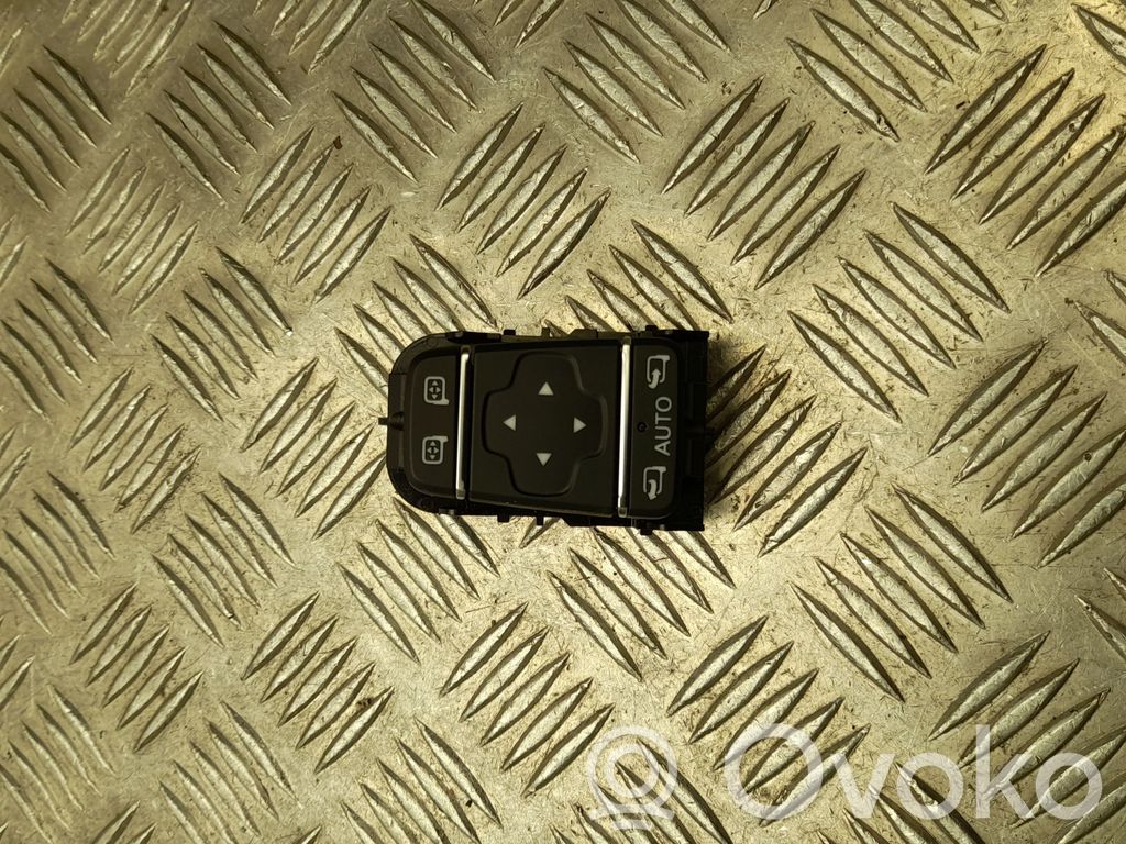 Renault Zoe Electric window control switch 