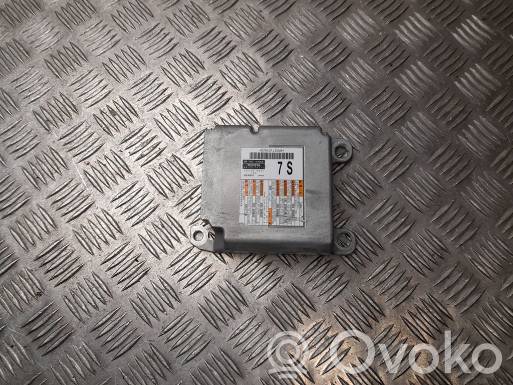 Lexus UX Airbag control unit/module 