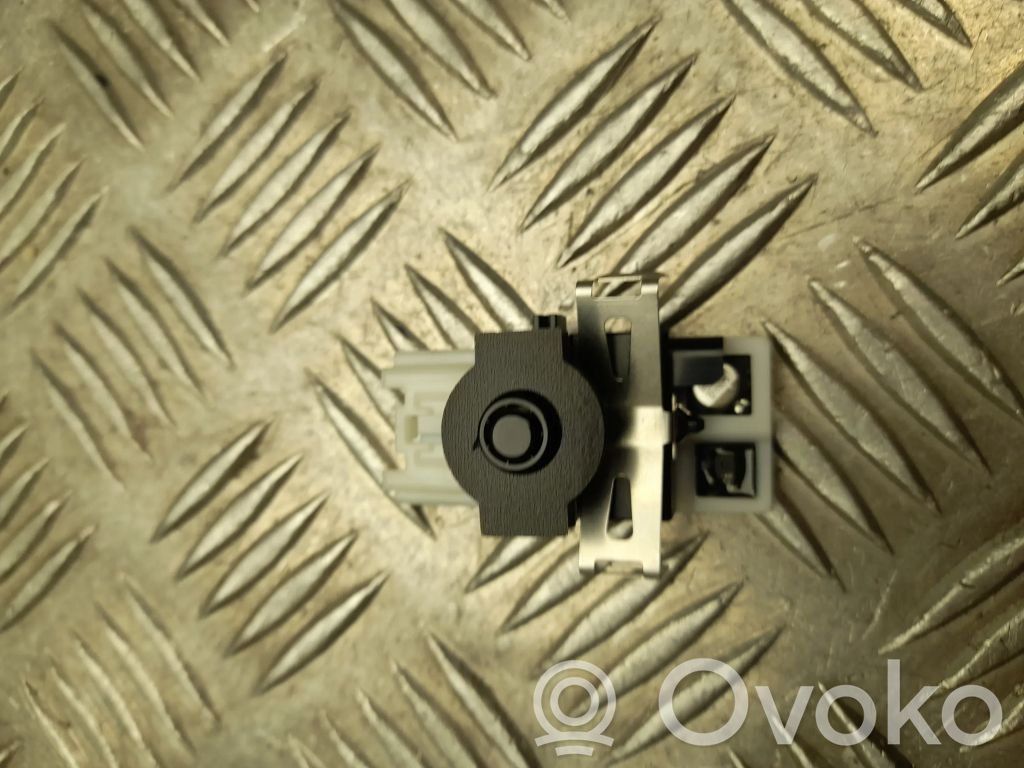 Sensor   L1MH19E907AB,L5743