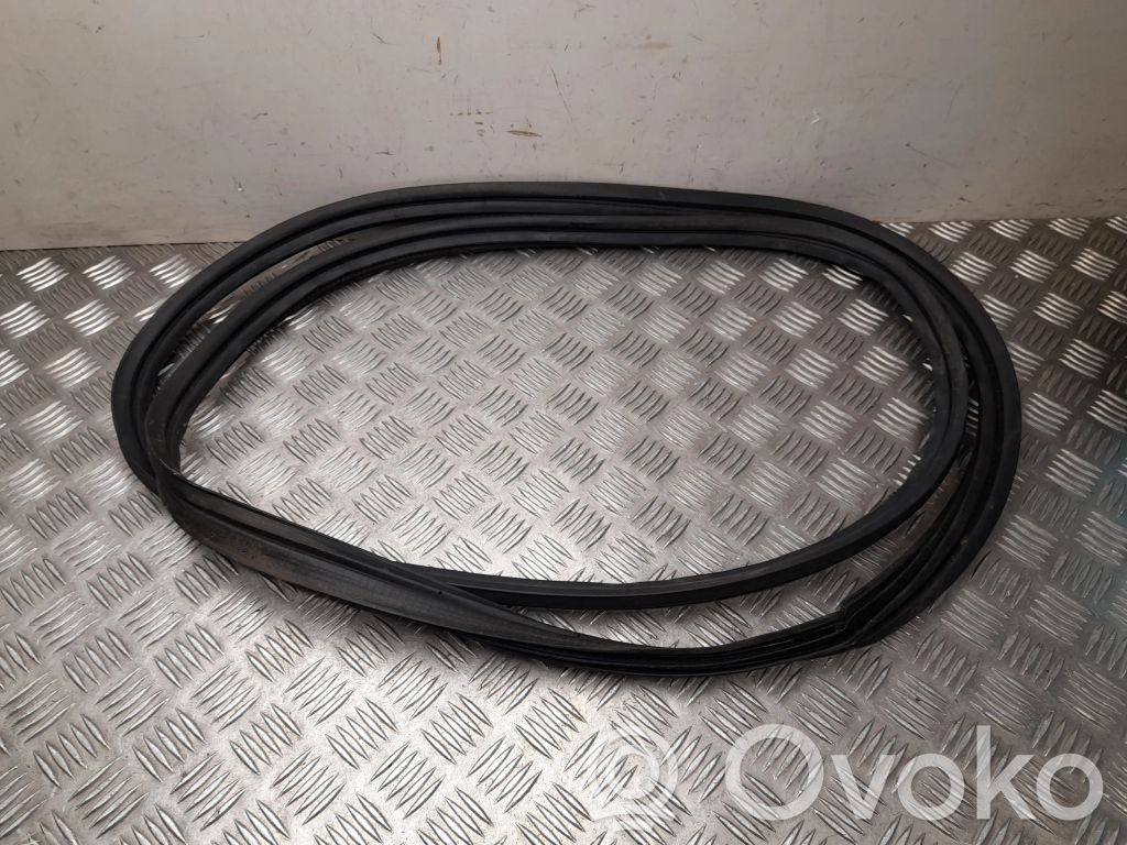Subaru XV II Trunk rubber seal (body) 