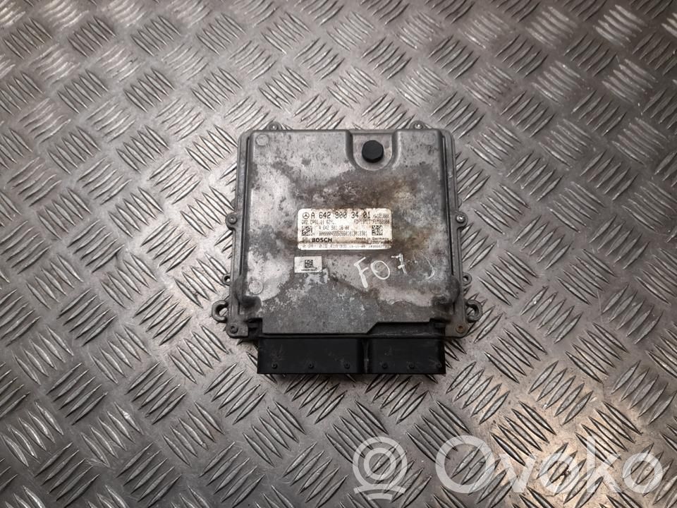 Mercedes-Benz E W212 Calculateur moteur ECU 