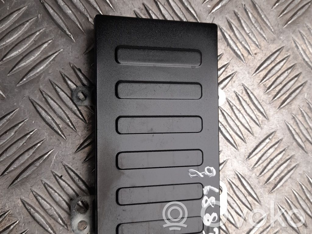 Ford Focus Wireless charging module 