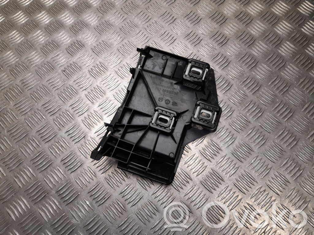 Audi A5 Galinis laikiklis bamperio 