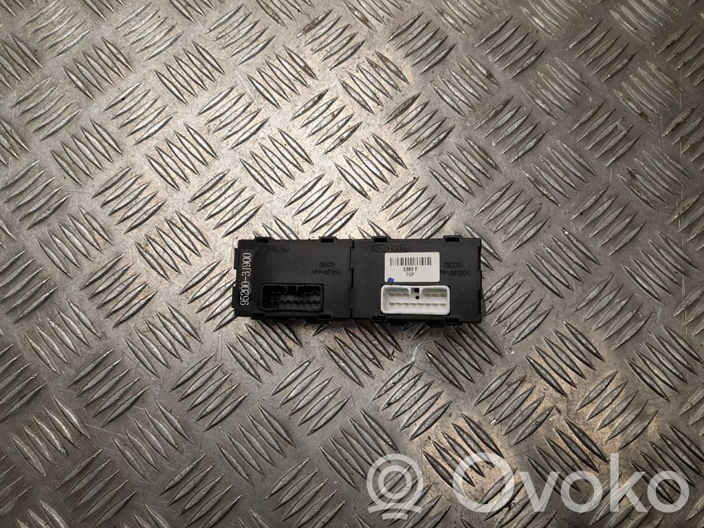 Autres unités de commande / modules   952003J900,G7026