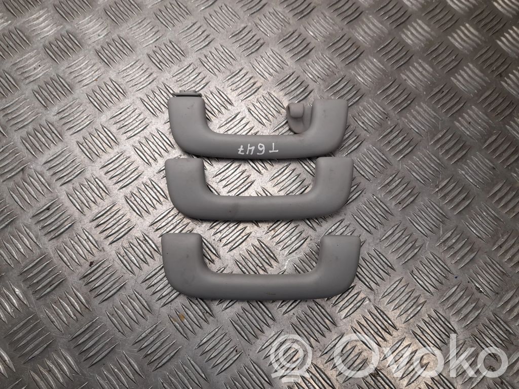 KIA Rio Asidero interior trasero 