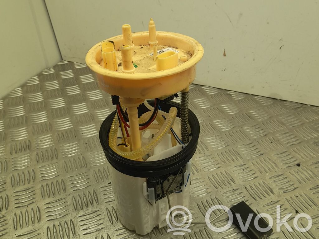 Bomba interna de combustible   2N0919050D,VD29626