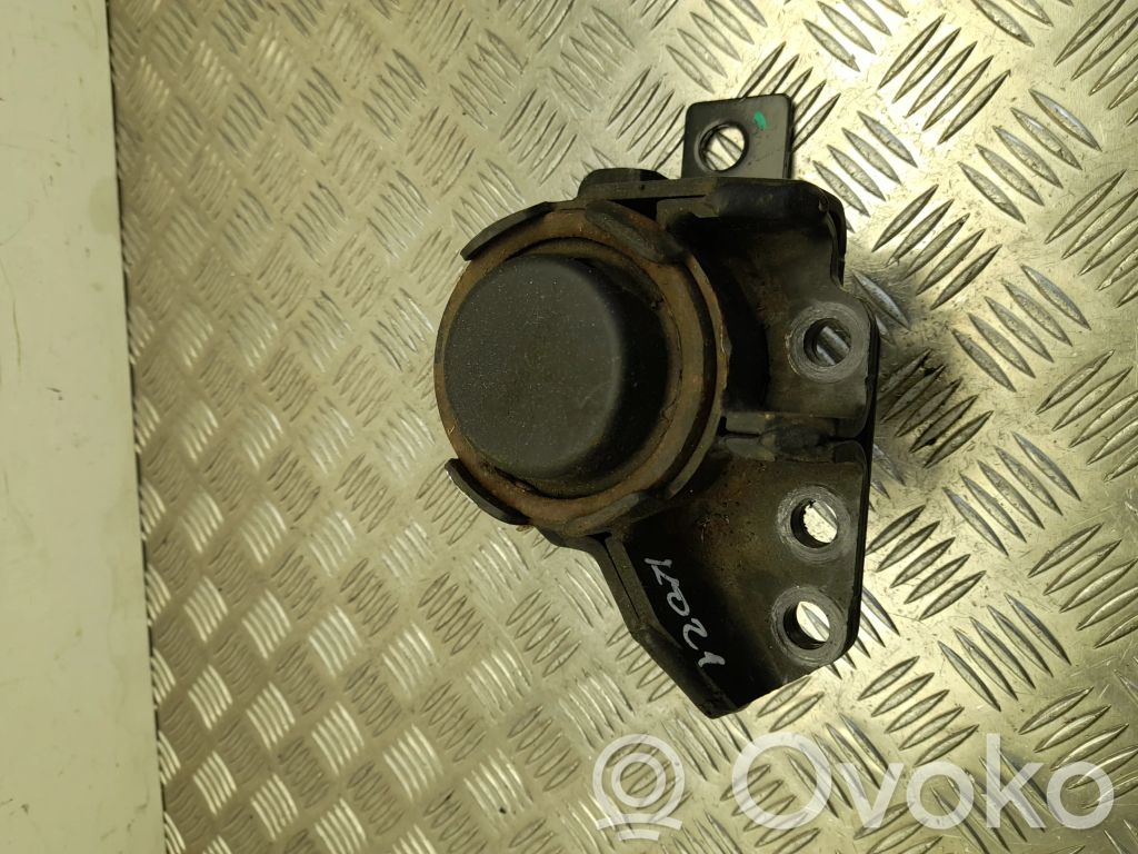 Ford Mondeo MK V Engine mount bracket 