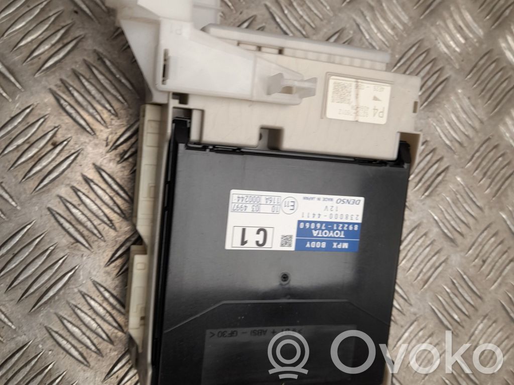 Lexus CT 200H Fuse box set 