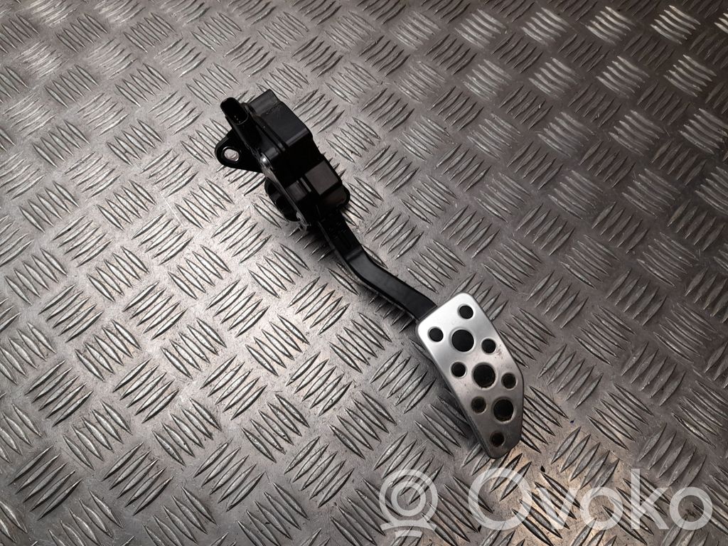 Subaru XV II Accelerator throttle pedal 