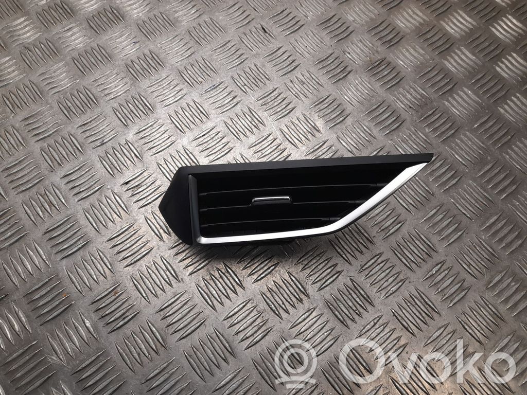 Subaru XV II Dash center air vent grill 