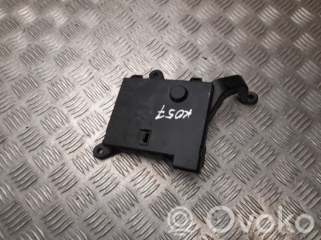 Audi Q8 e-tron Juego de caja de fusibles 