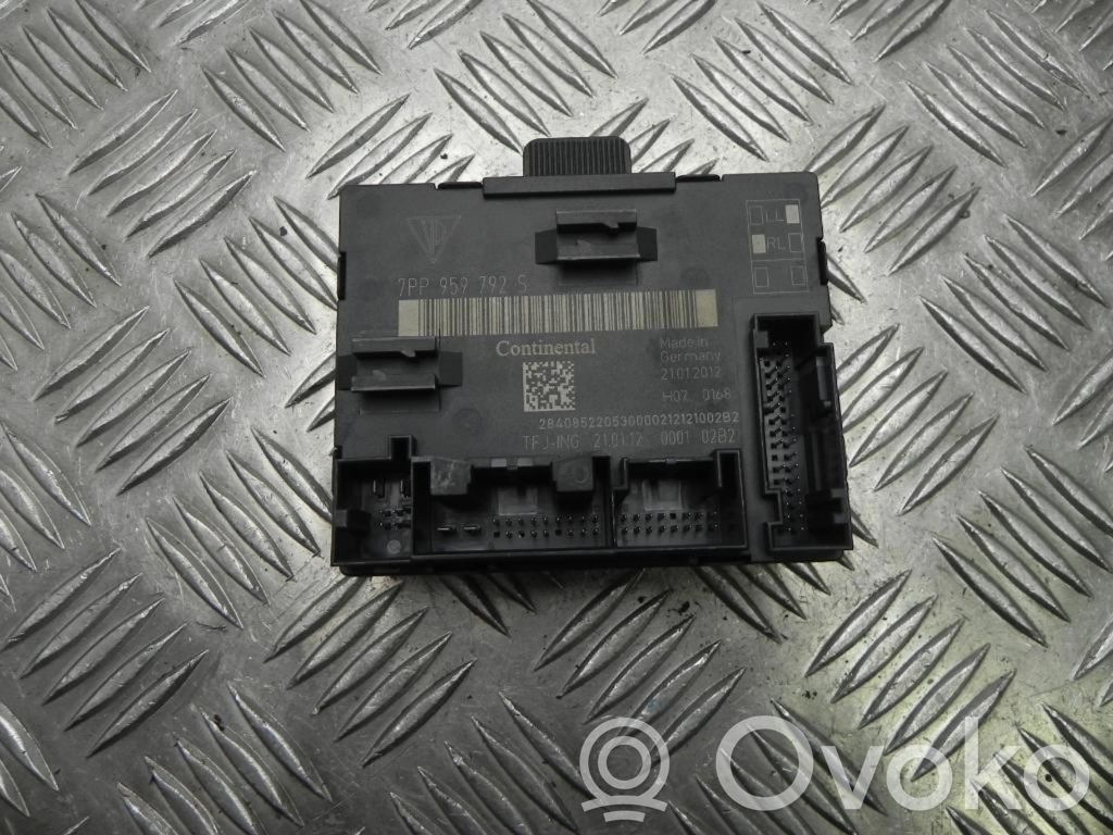 Porsche Cayenne (92A) Door control unit/module 