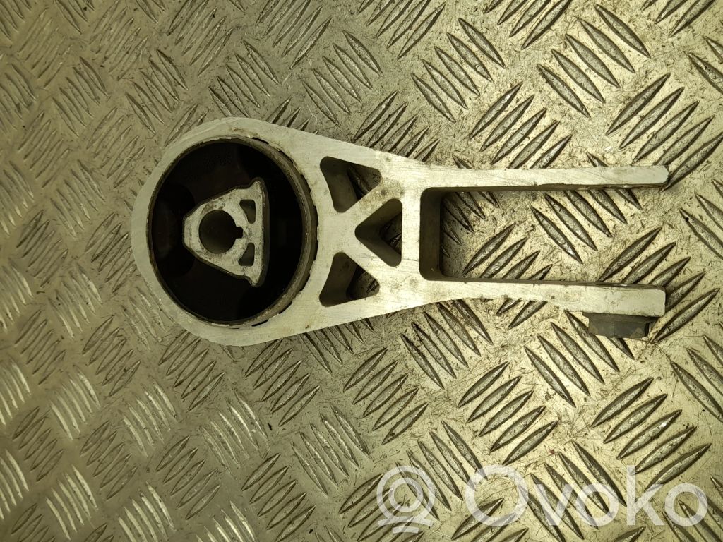 Engine mount bracket   00520903520,VD33883