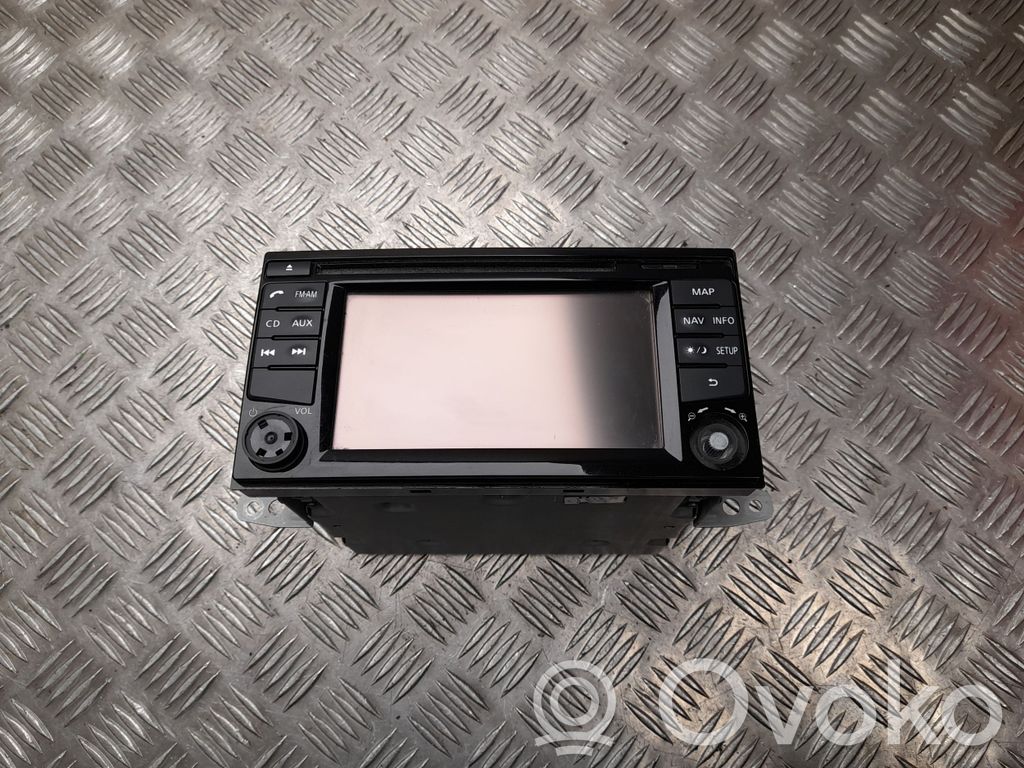 Nissan Note (E12) Radio / CD-Player / DVD-Player / Navigation 