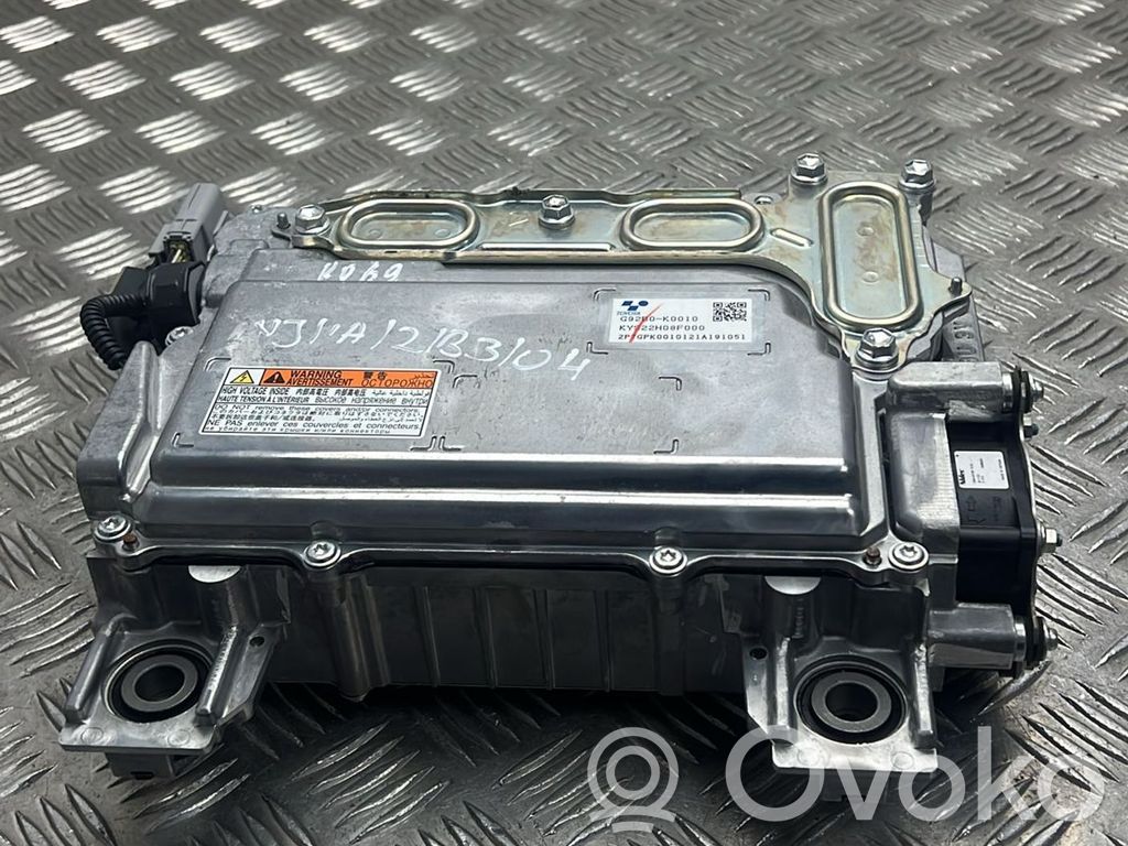 Toyota Yaris Cross Inversor/convertidor de voltaje