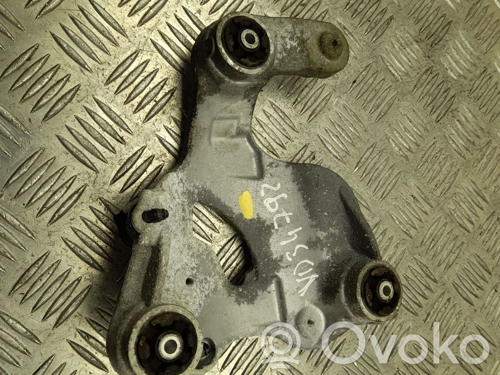 Tesla Model 3 Engine mounting bracket 