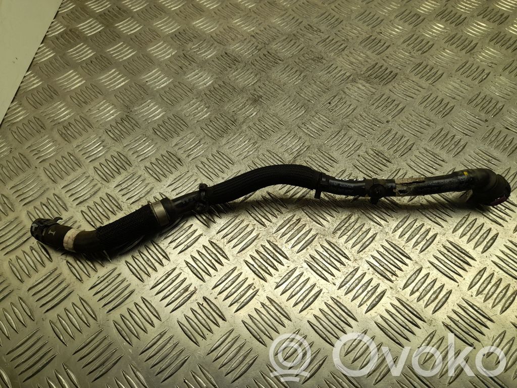 Jaguar I-Pace Engine coolant pipe/hose 
