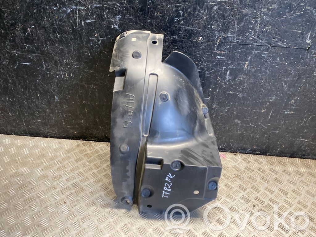 Nissan Primastar Rivestimento paraspruzzi passaruota anteriore 