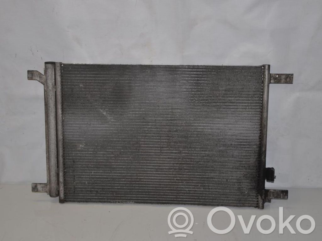 Radiator răcire A/C (condensor)   KLEP3131