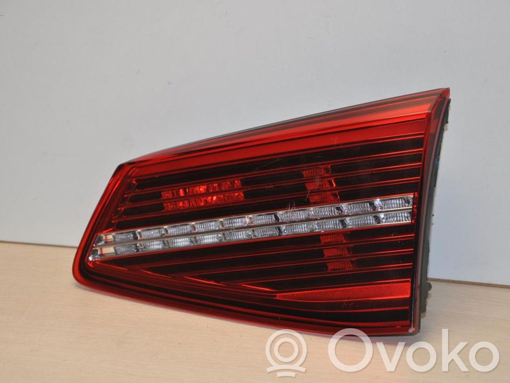 Lampy tylnej klapy bagażnika   3G9945308D,KLEP3525