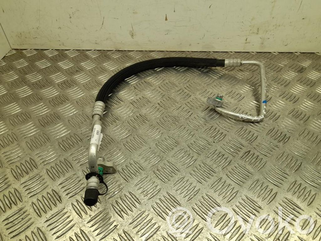 KIA Xceed Ilmastointilaitteen putki (A/C) 
