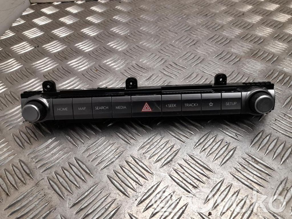 Hyundai Kona II Otros interruptores/perillas/selectores 